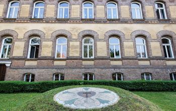 evangélikus iskola Luther-rózsa