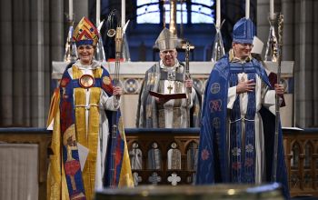 svvéd evangélikus püspökök szentelése