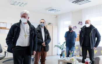 A válsághelyzetről tájékozódott a magyar–ukrán határnál Heinrich Bedford-Strohm, a Bajorországi Evangélikus Egyház püspöke és Michael Martin egyházi főtanácsos.