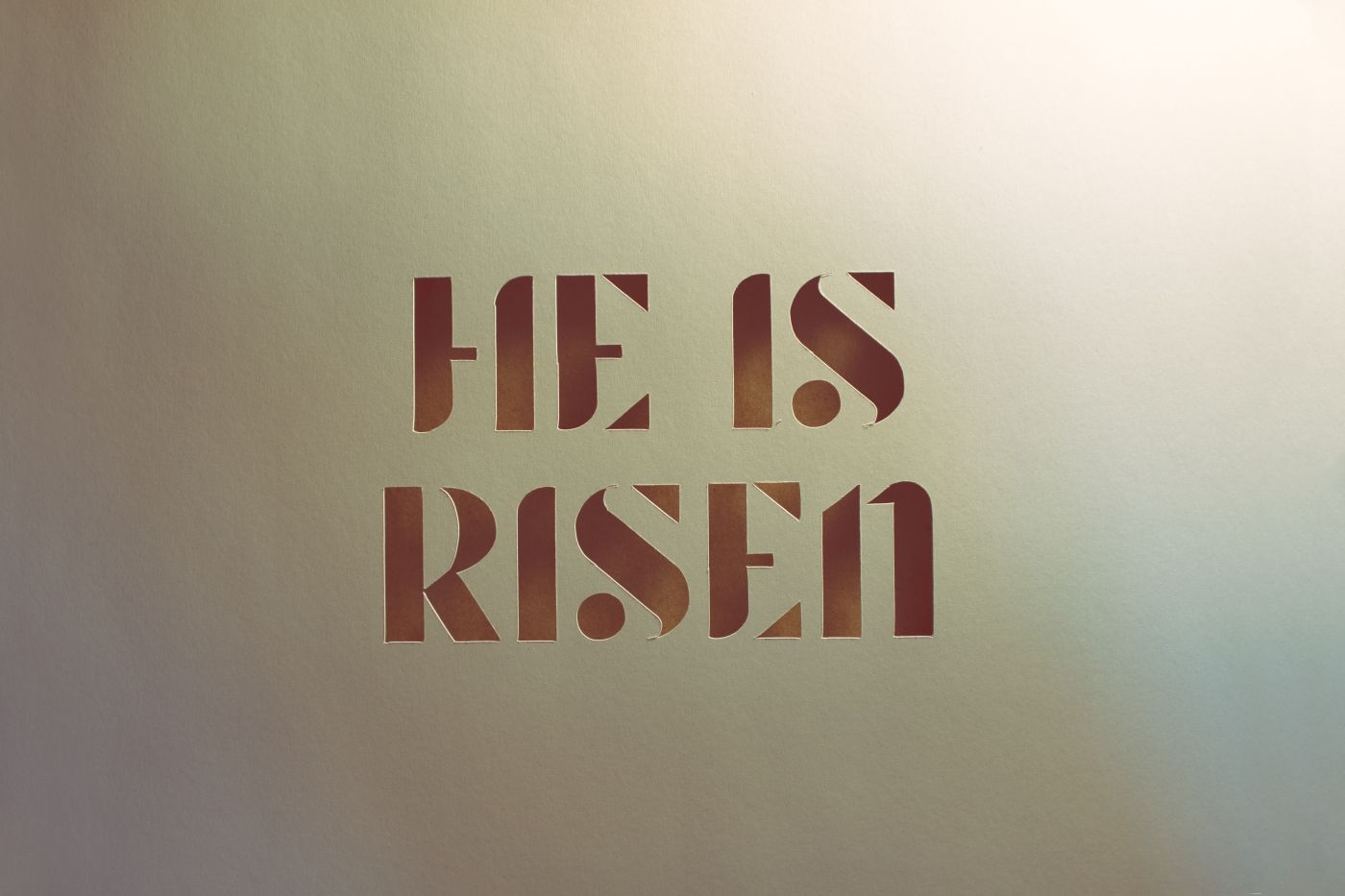 He is risen – fotó: Kelly Sikkema / Unsplash.com