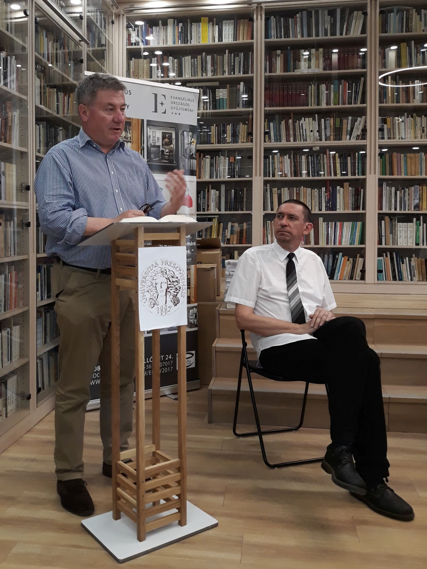 20220518 EOGY konyvbemutato Prohle Gergely foto Hubert Gabriella