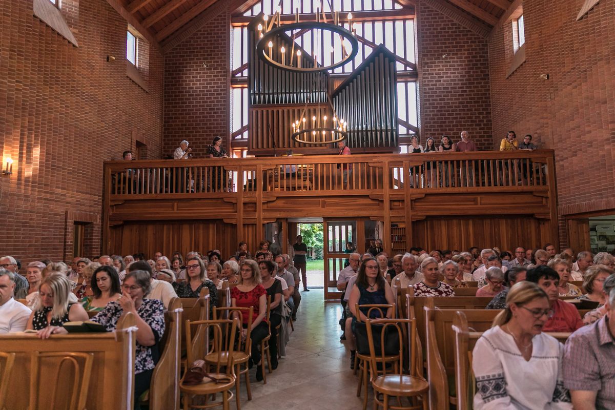 Orgonaszentelés Dunaújvárosban