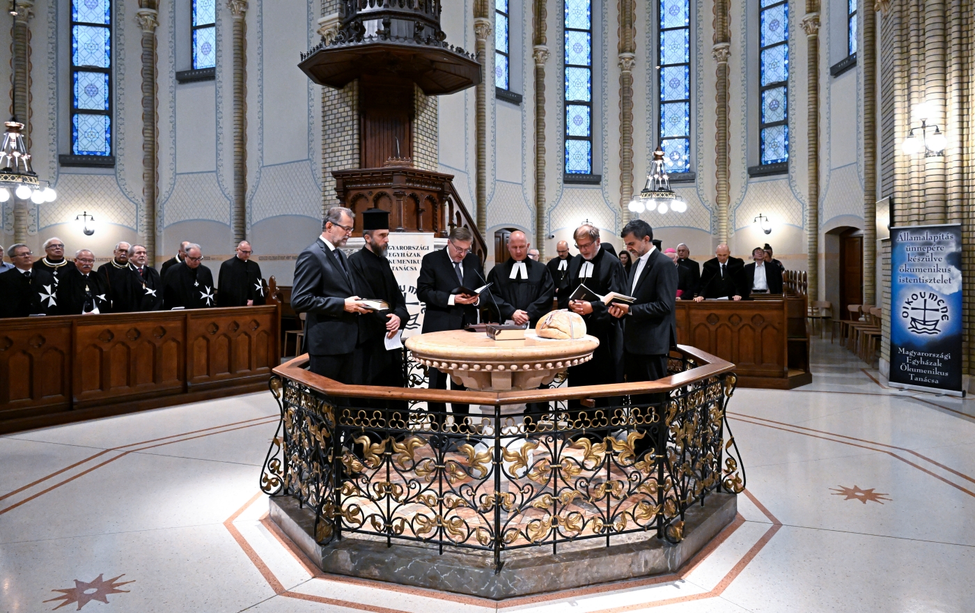 Ökumenikus istentiszteletet tartottak az államalapítás ünnepének előestéjén