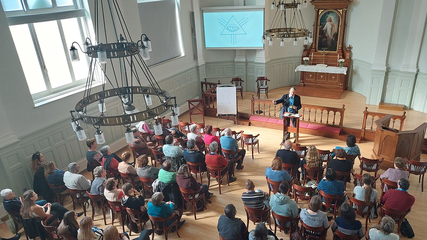 gyülekezetimunkatárs-képzés alkalma