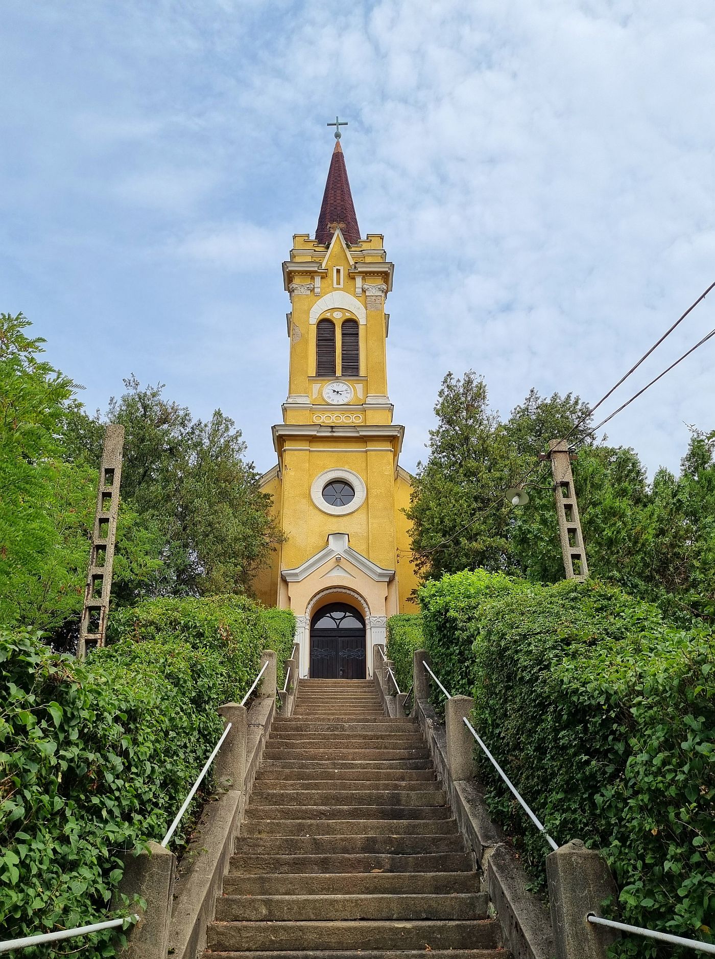 Salgótarjáni evangélikus templom kívülről