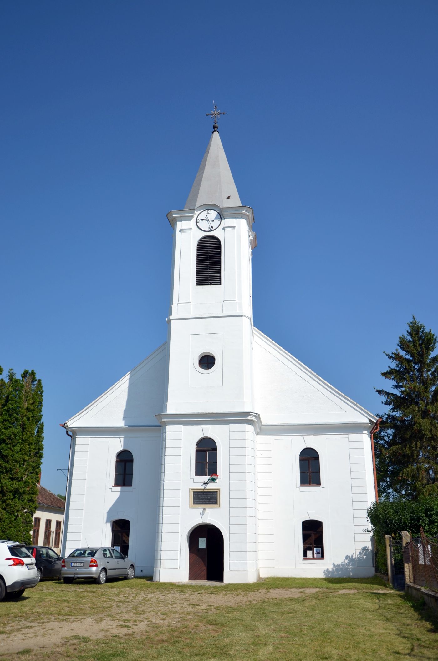 hálaadó istentisztelet Nagygeresden a felújított templomban