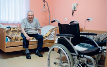 idős lakó egy diakóniai otthonban